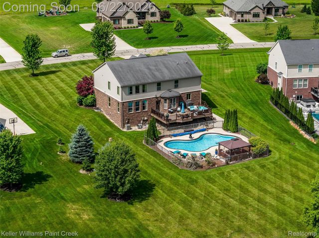 75644 Elk Horn Drive, Bruce Township, MI 48065