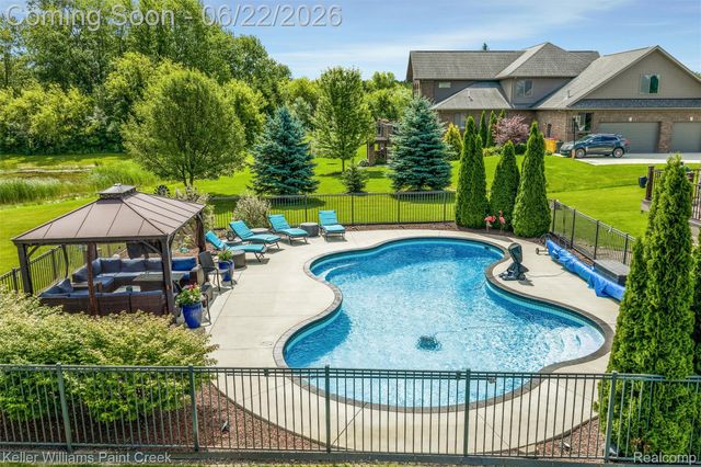 75644 Elk Horn Drive, Bruce Township, MI 48065