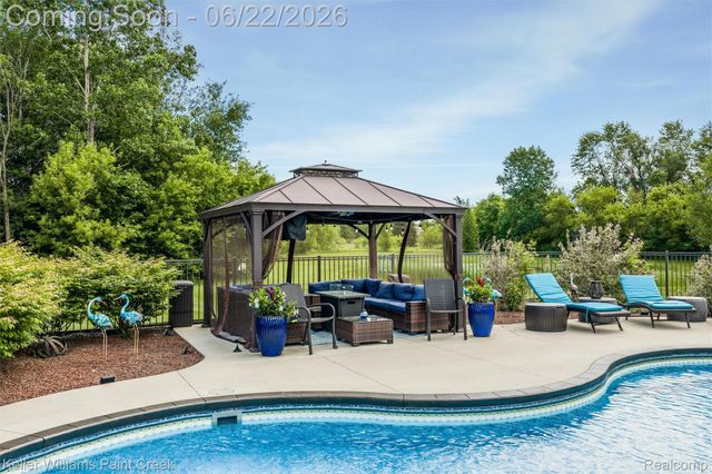 75644 Elk Horn Drive, Bruce Township, MI 48065