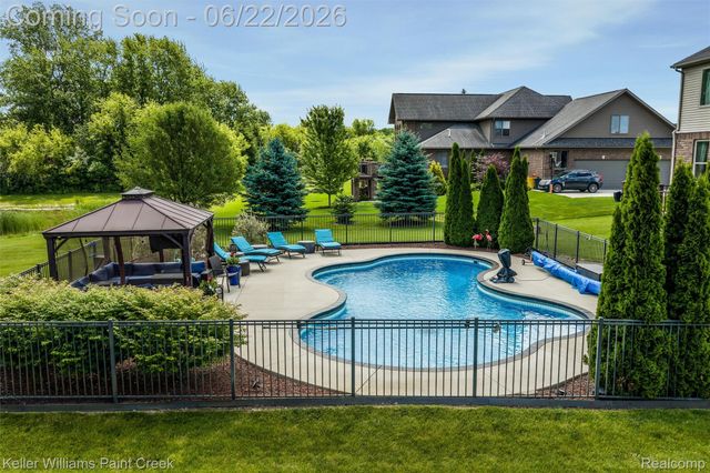 75644 Elk Horn Drive, Bruce Township, MI 48065