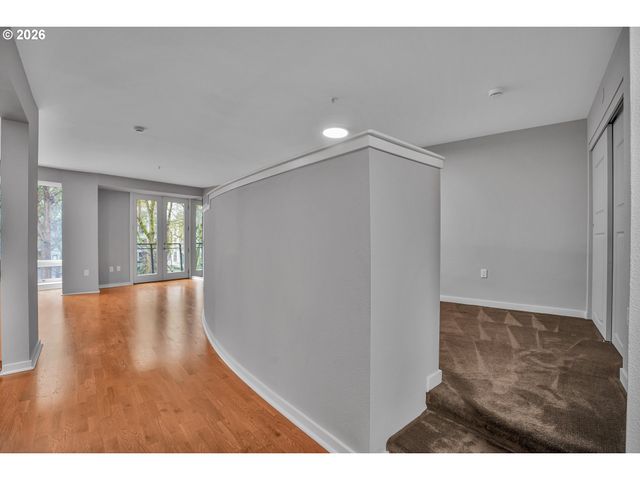 327 Nw PARK Ave 3B, Portland, OR 97209