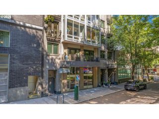 327 Nw PARK Ave 3B, Portland, OR 97209