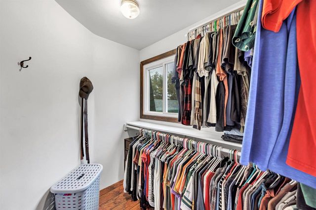 4565 HILLTOP DRIVE, Suamico, WI 54173