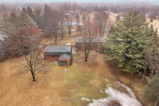 4565 HILLTOP DRIVE, Suamico, WI 54173