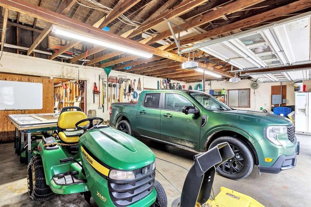 4565 HILLTOP DRIVE, Suamico, WI 54173