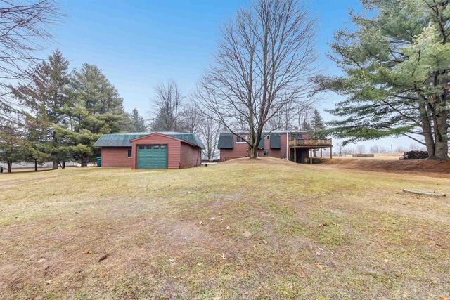 4565 HILLTOP DRIVE, Suamico, WI 54173