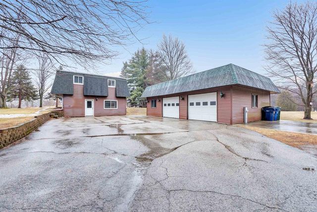 4565 HILLTOP DRIVE, Suamico, WI 54173