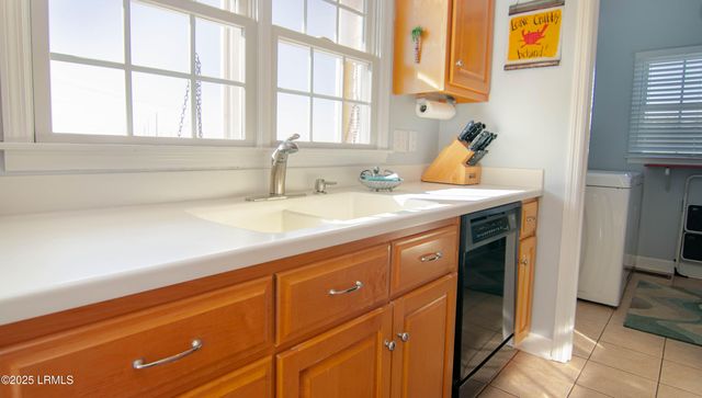 71 Harbour Key Drive, Harbor Island, SC 29920