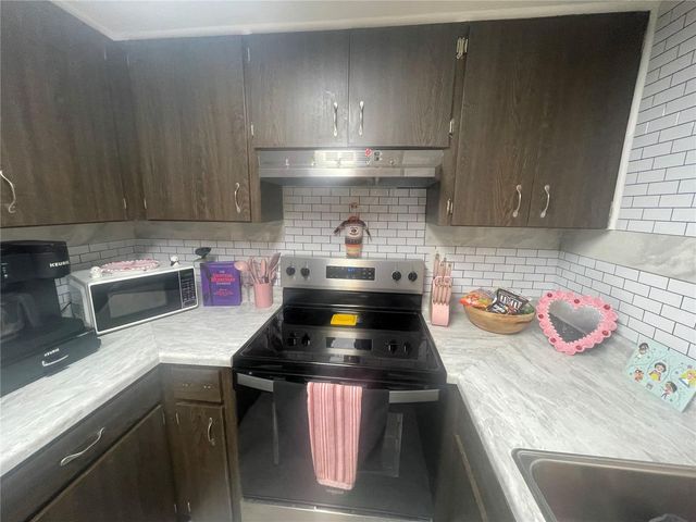 5245 AMULET DRIVE 208, New Port Richey, FL 34652