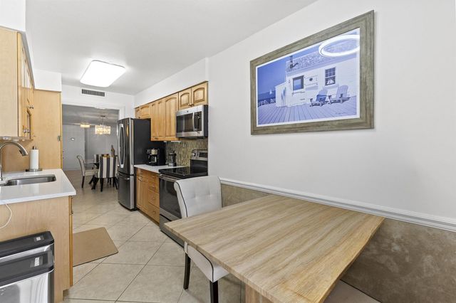 4200 N Ocean Drive 1-204, Riviera Beach, FL 33404