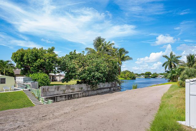 970 SW 7TH Street, Boca Raton, FL 33486