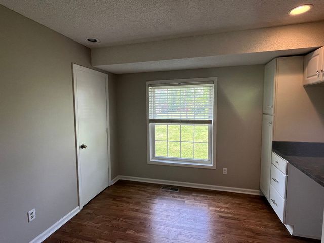 923 Hart St, Gallatin, TN 37066