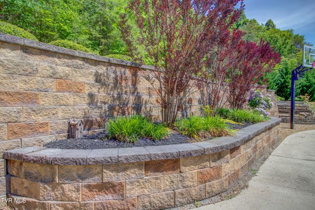 2823 Van Hill Road, Greeneville, TN 37745
