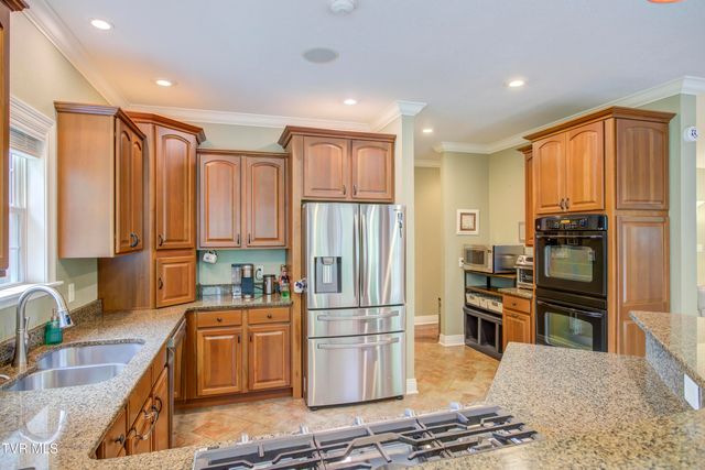 2823 Van Hill Road, Greeneville, TN 37745