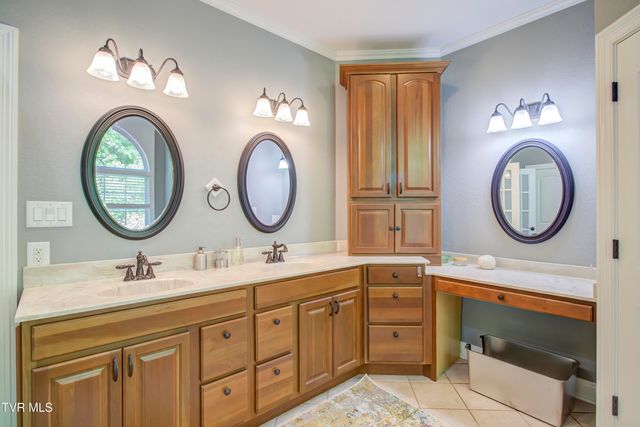 2823 Van Hill Road, Greeneville, TN 37745