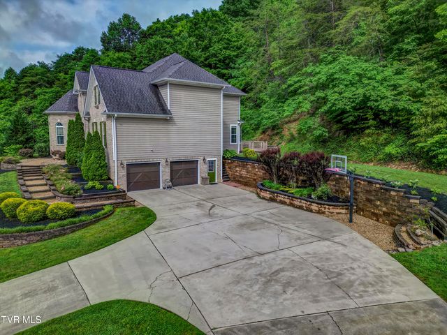 2823 Van Hill Road, Greeneville, TN 37745