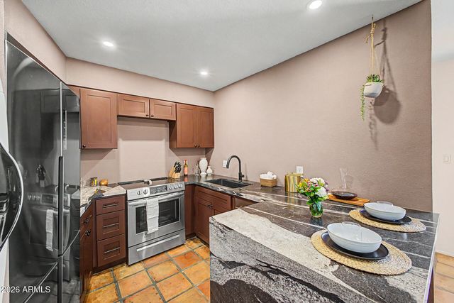 385 W PIERSON Street A4, Phoenix, AZ 85013