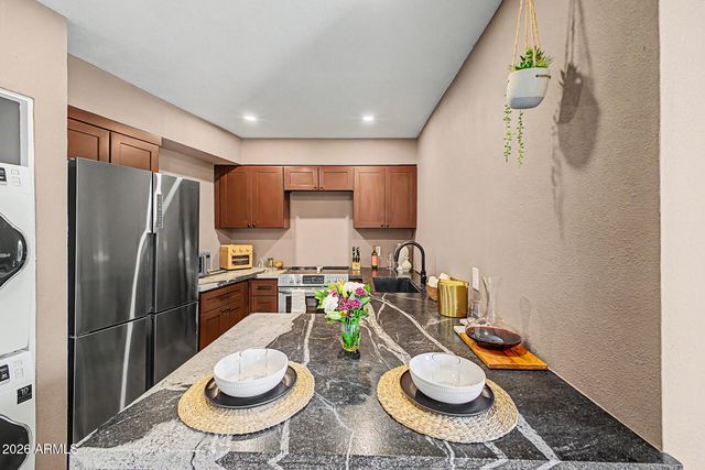 385 W PIERSON Street A4, Phoenix, AZ 85013