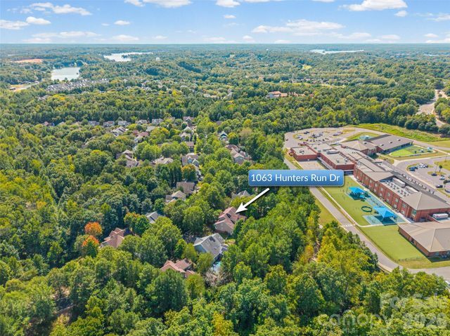 1063 Hunters Run Drive, Tega Cay, SC 29708