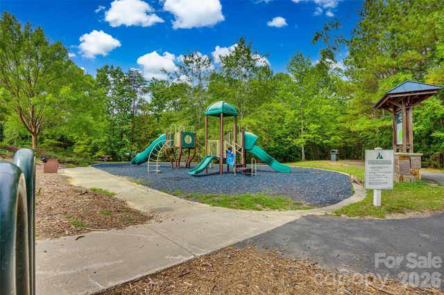 1063 Hunters Run Drive, Tega Cay, SC 29708