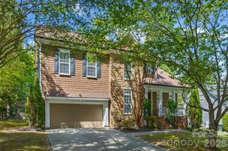 1063 Hunters Run Drive, Tega Cay, SC 29708