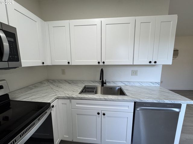 316 Sw 22ND St, Pendleton, OR 97801