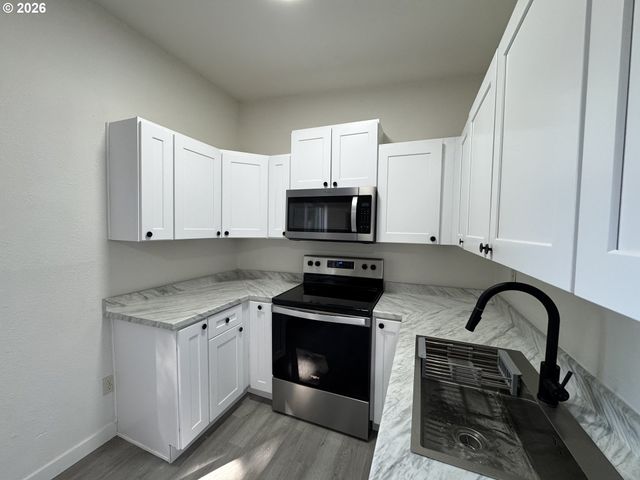 316 Sw 22ND St, Pendleton, OR 97801