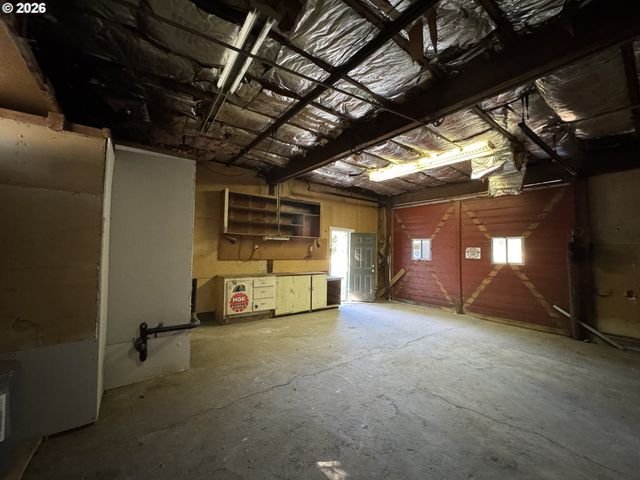 316 Sw 22ND St, Pendleton, OR 97801