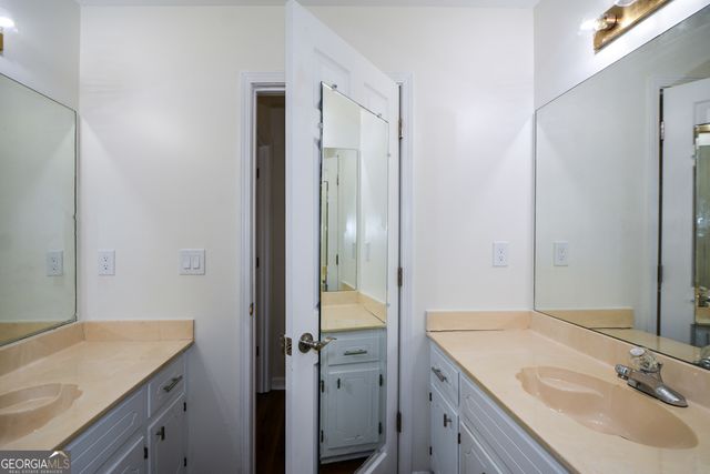 2972 Hampton Place, Decatur, GA 30034