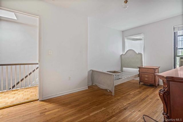 422 Bedford Avenue, Brooklyn, NY 11249