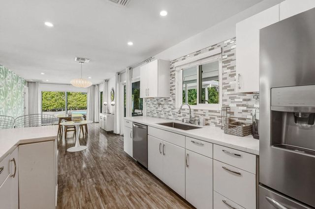 3772 E Camino Parocela, Palm Springs, CA 92264