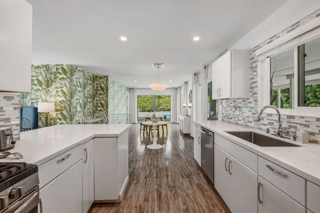 3772 E Camino Parocela, Palm Springs, CA 92264