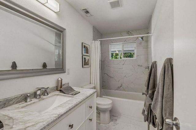 3772 E Camino Parocela, Palm Springs, CA 92264