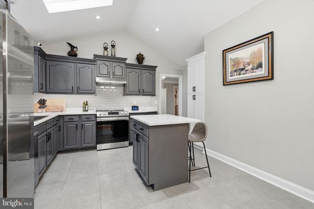 607 MCKEAN RD, Ambler, PA 19002