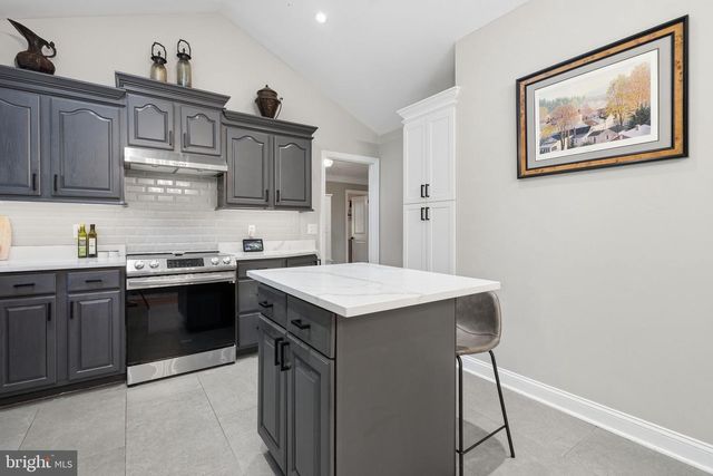 607 MCKEAN RD, Ambler, PA 19002