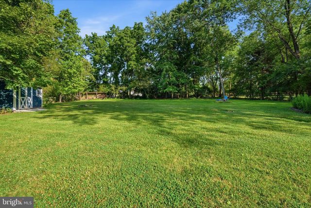 607 MCKEAN RD, Ambler, PA 19002