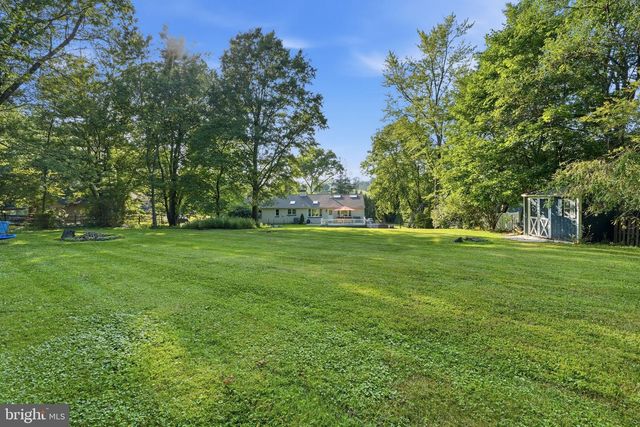 607 MCKEAN RD, Ambler, PA 19002