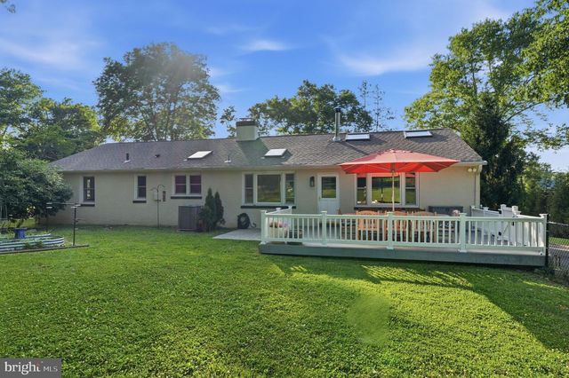607 MCKEAN RD, Ambler, PA 19002