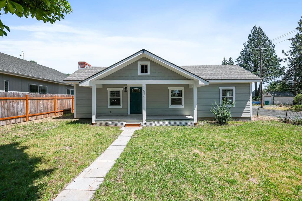 4204 N Jefferson St, Spokane, WA 99205