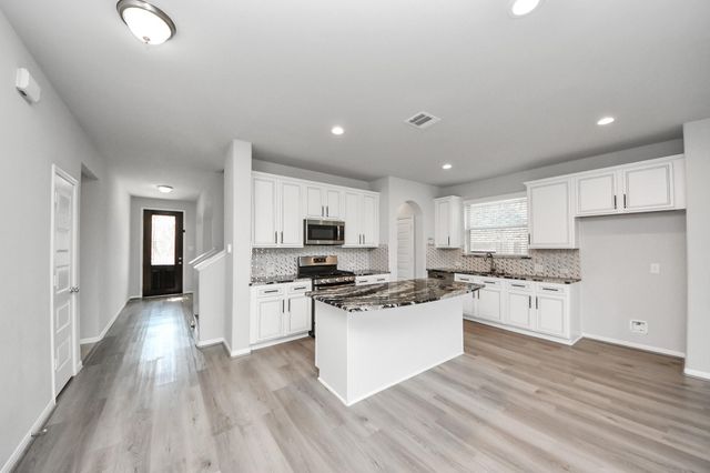 2707 Dry Creek Drive, Missouri City, TX 77459