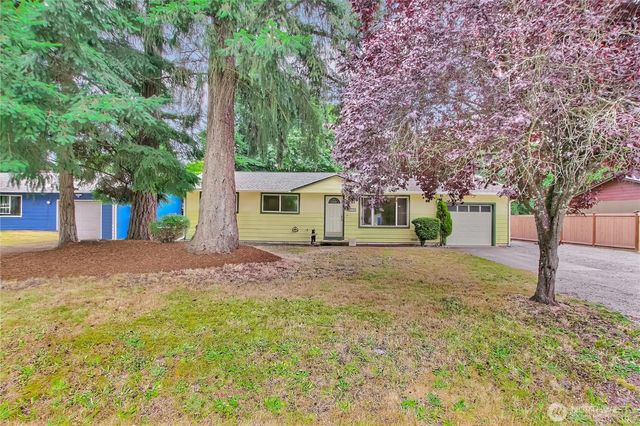 18233 SE 262nd Place, Covington, WA 98042