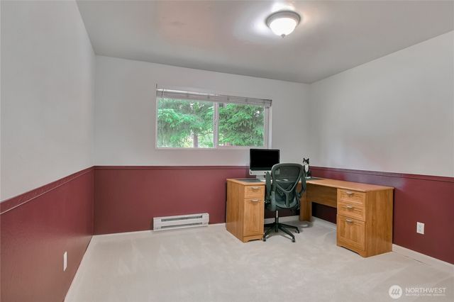 18233 SE 262nd Place, Covington, WA 98042