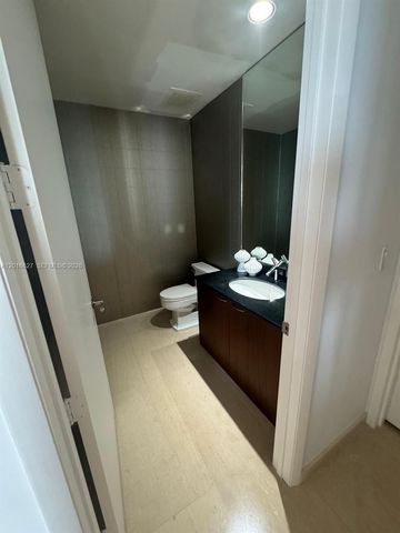 16001 Collins Ave 1002, Sunny Isles Beach, FL 33160