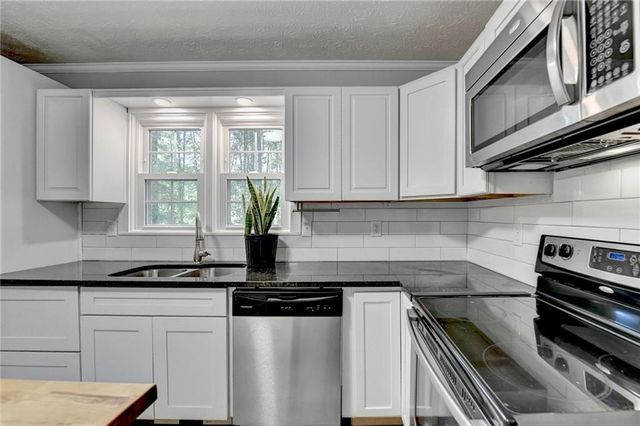 1750 Shady Creek Lane, Lawrenceville, GA 30043