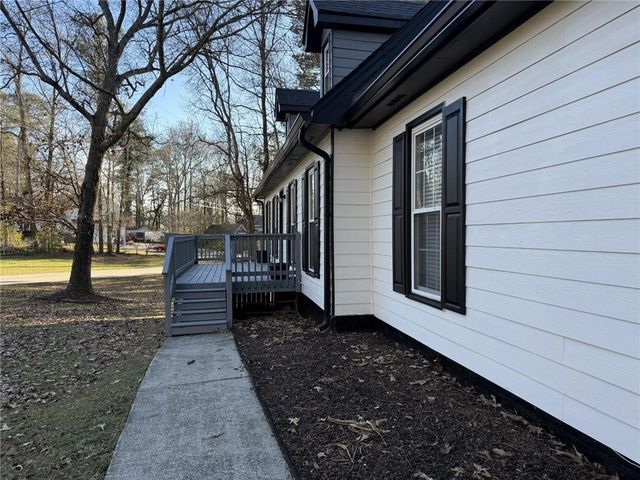 1750 Shady Creek Lane, Lawrenceville, GA 30043