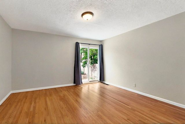 4724 Crest Avenue SE, Albuquerque, NM 87108