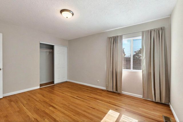 4724 Crest Avenue SE, Albuquerque, NM 87108