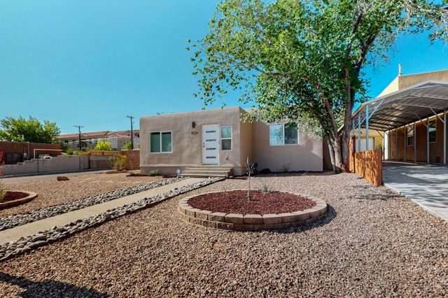 4724 Crest Avenue SE, Albuquerque, NM 87108