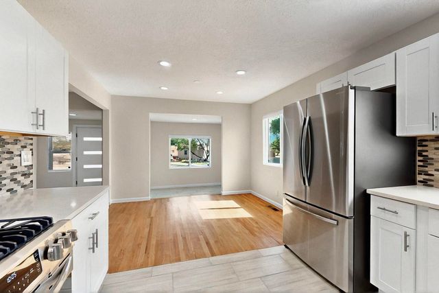 4724 Crest Avenue SE, Albuquerque, NM 87108