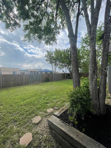 6615 Tabor Drive, Arlington, TX 76002